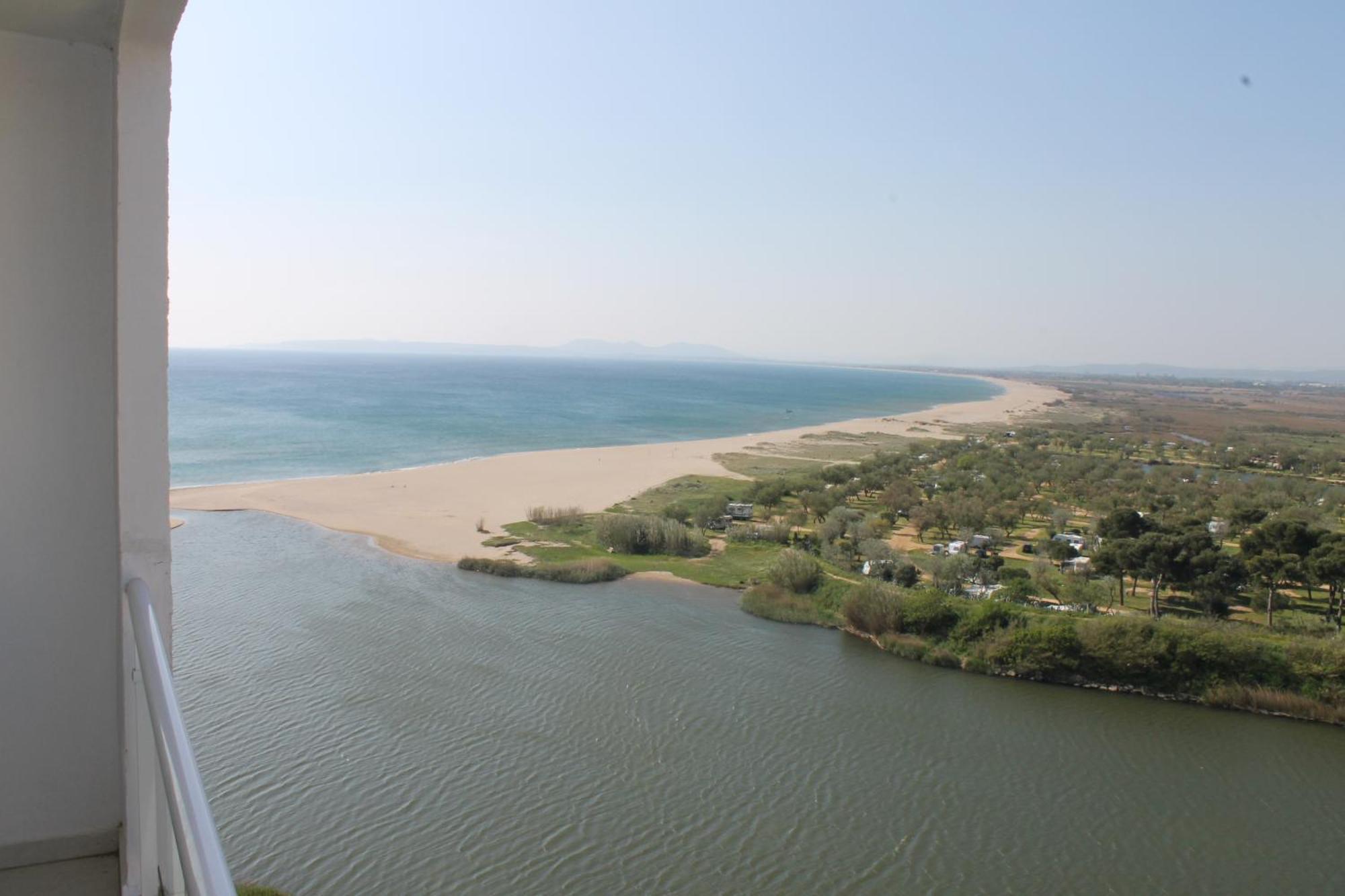 Apartamento De Dos Habitaciones Con Vistas Al Mar Empuriabrava Kültér fotó