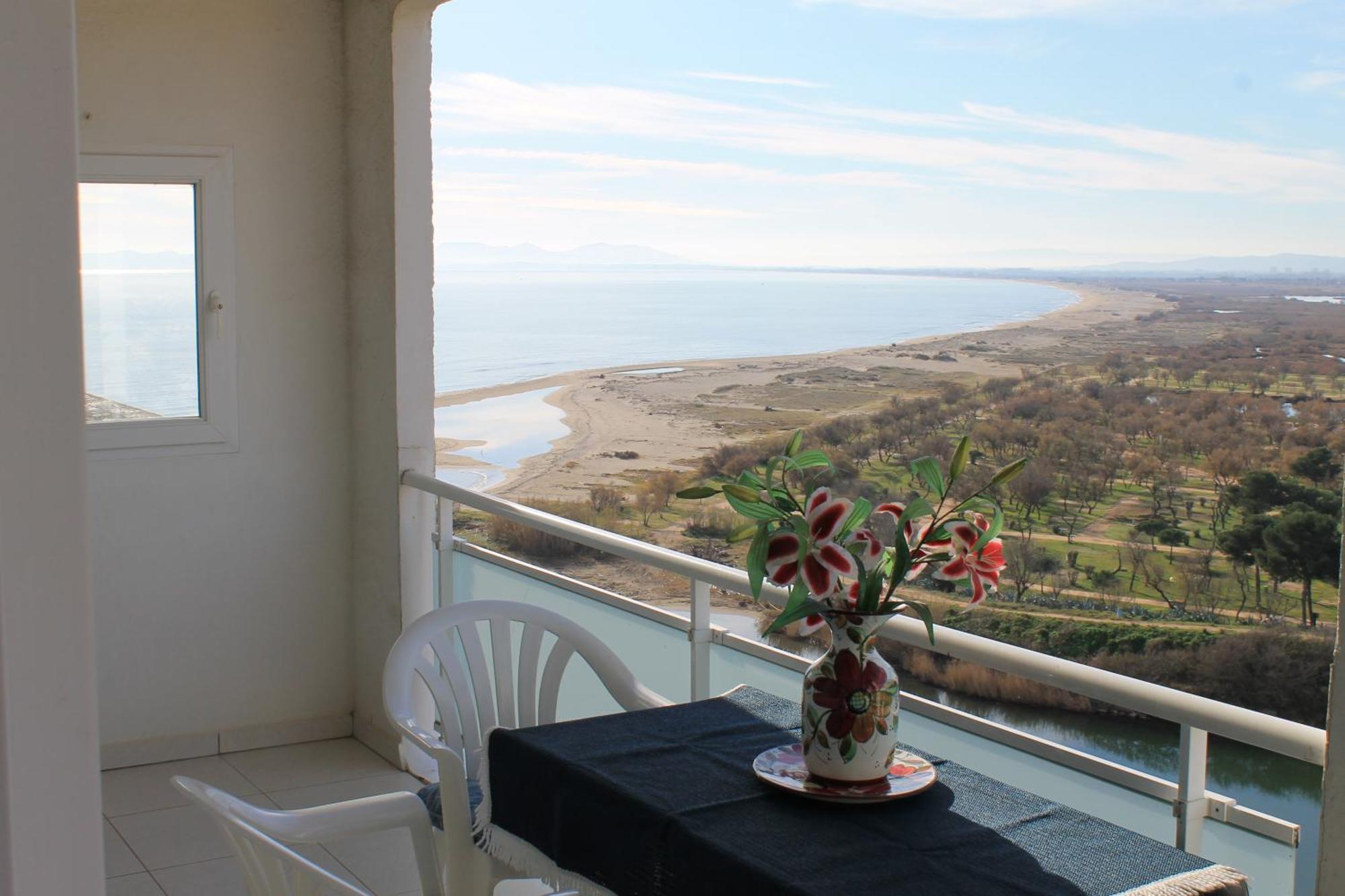 Apartamento De Dos Habitaciones Con Vistas Al Mar Empuriabrava Kültér fotó